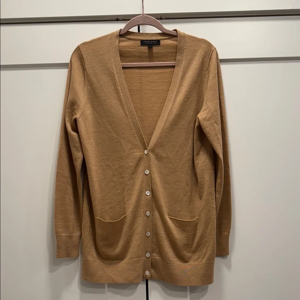 Banana Republic Camel Button-Up Cardigan brown pockets large 100% merino wool - Picture 1 of 8